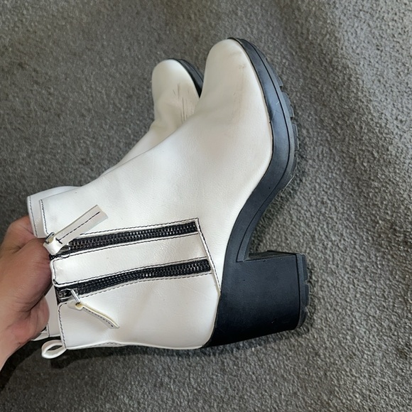 Parker & Sky boots - Picture 4 of 4